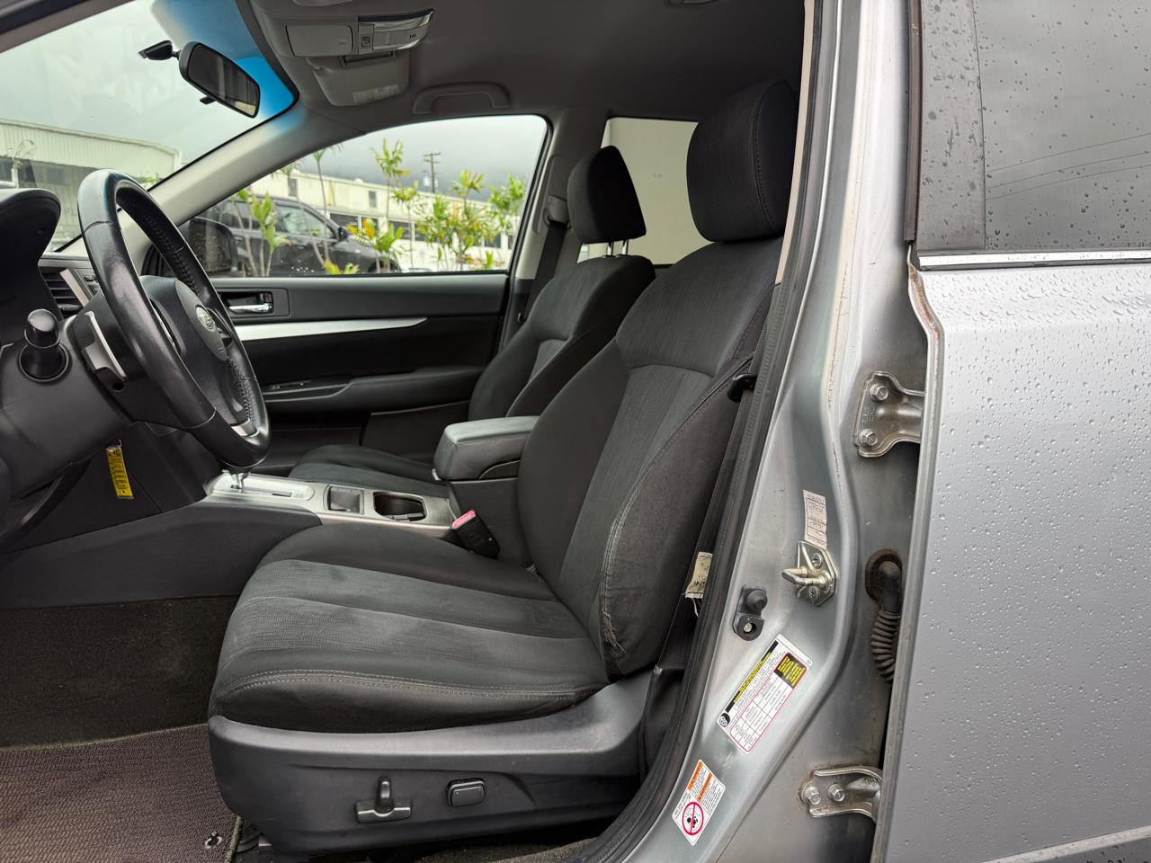 Subaru Outback 2.5i Premium 2013