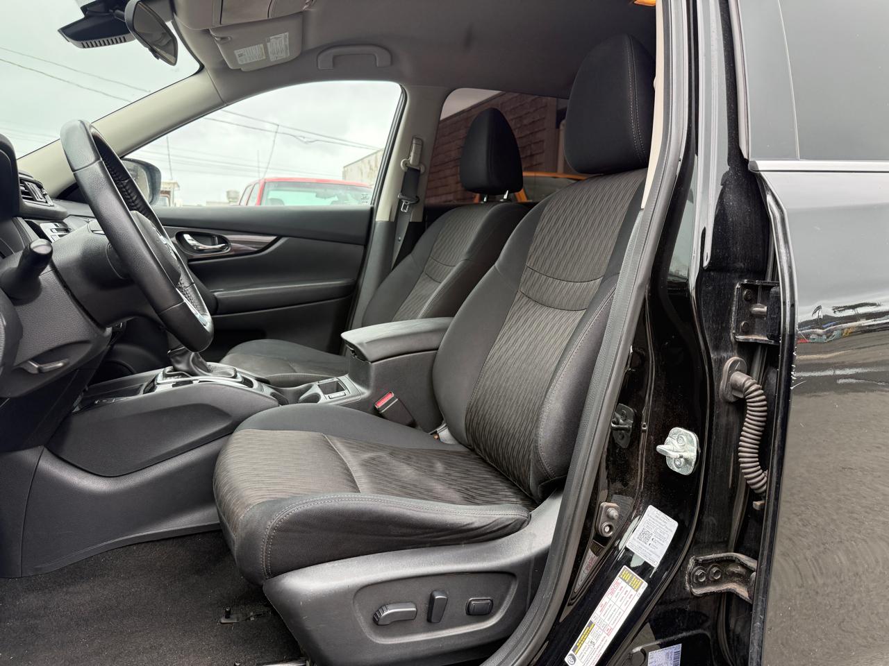 Nissan Rogue SV 2019