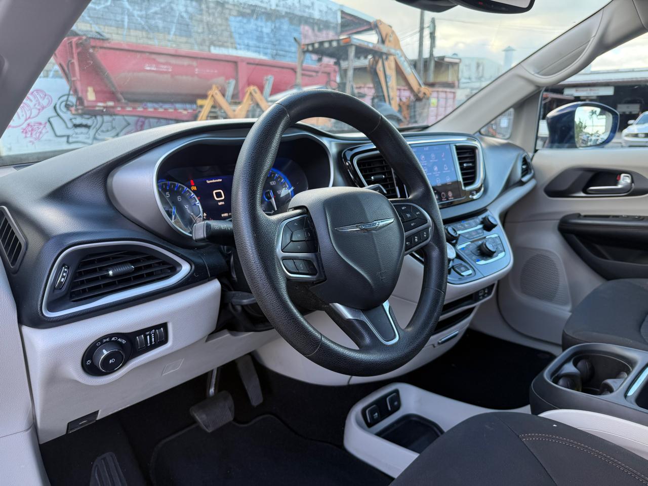 Chrysler Pacifica Touring Plus 2020