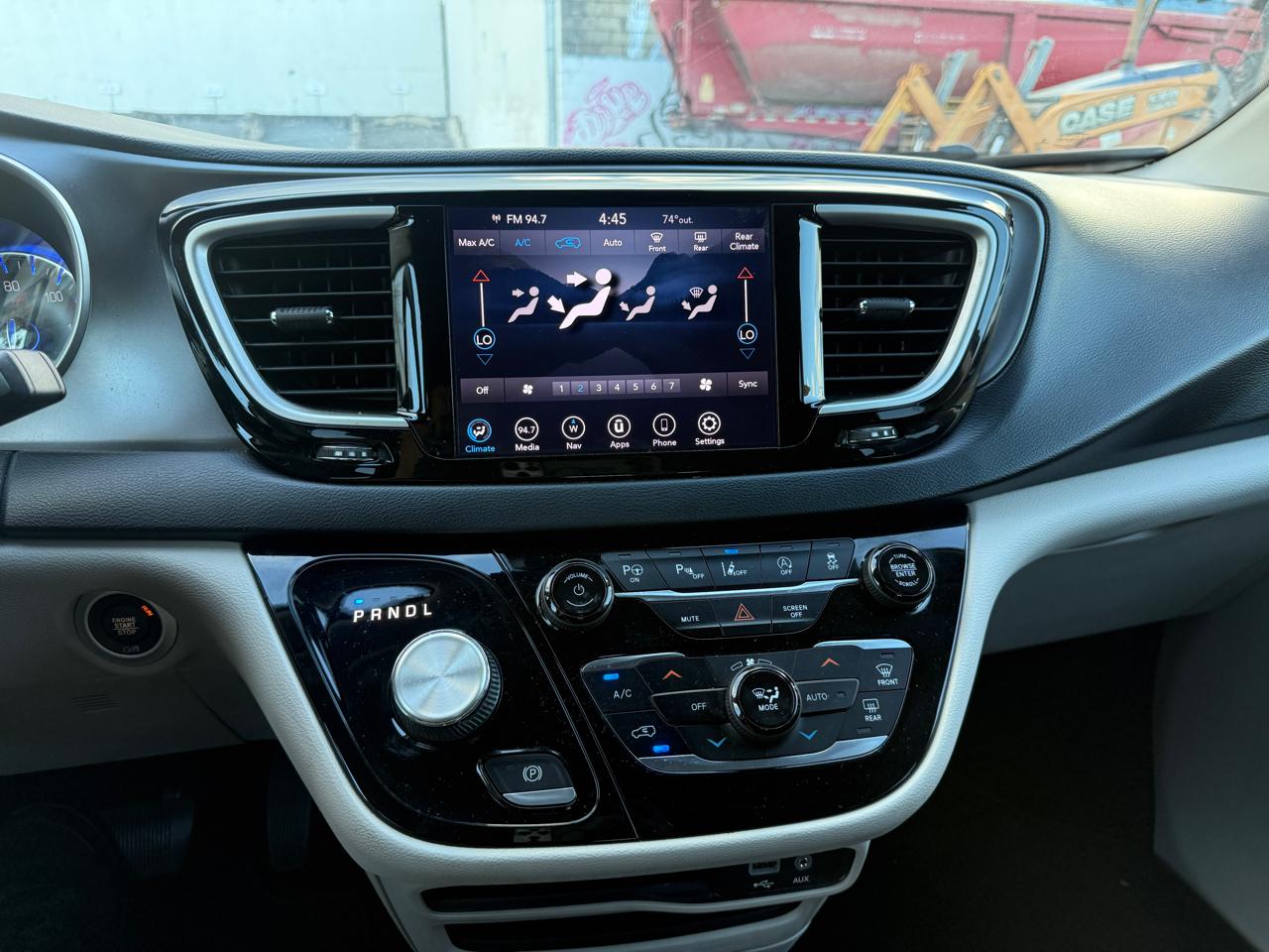 Chrysler Pacifica Touring Plus 2020