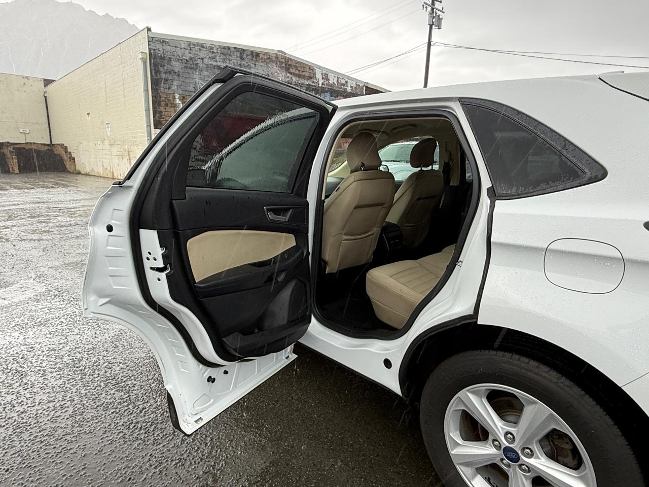 Ford Edge SE FWD 2018