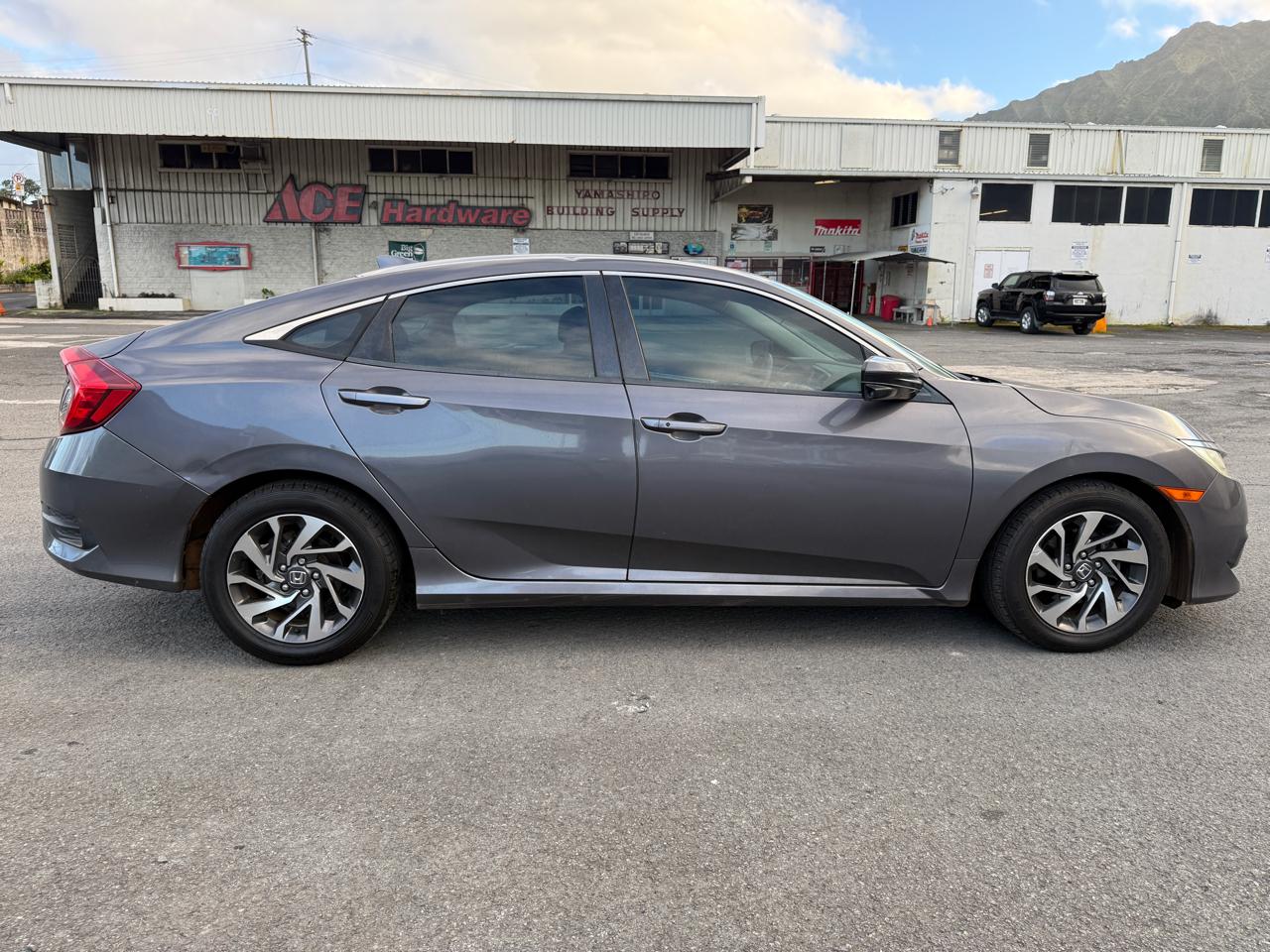 Honda Civic EX Sedan CVT 2018