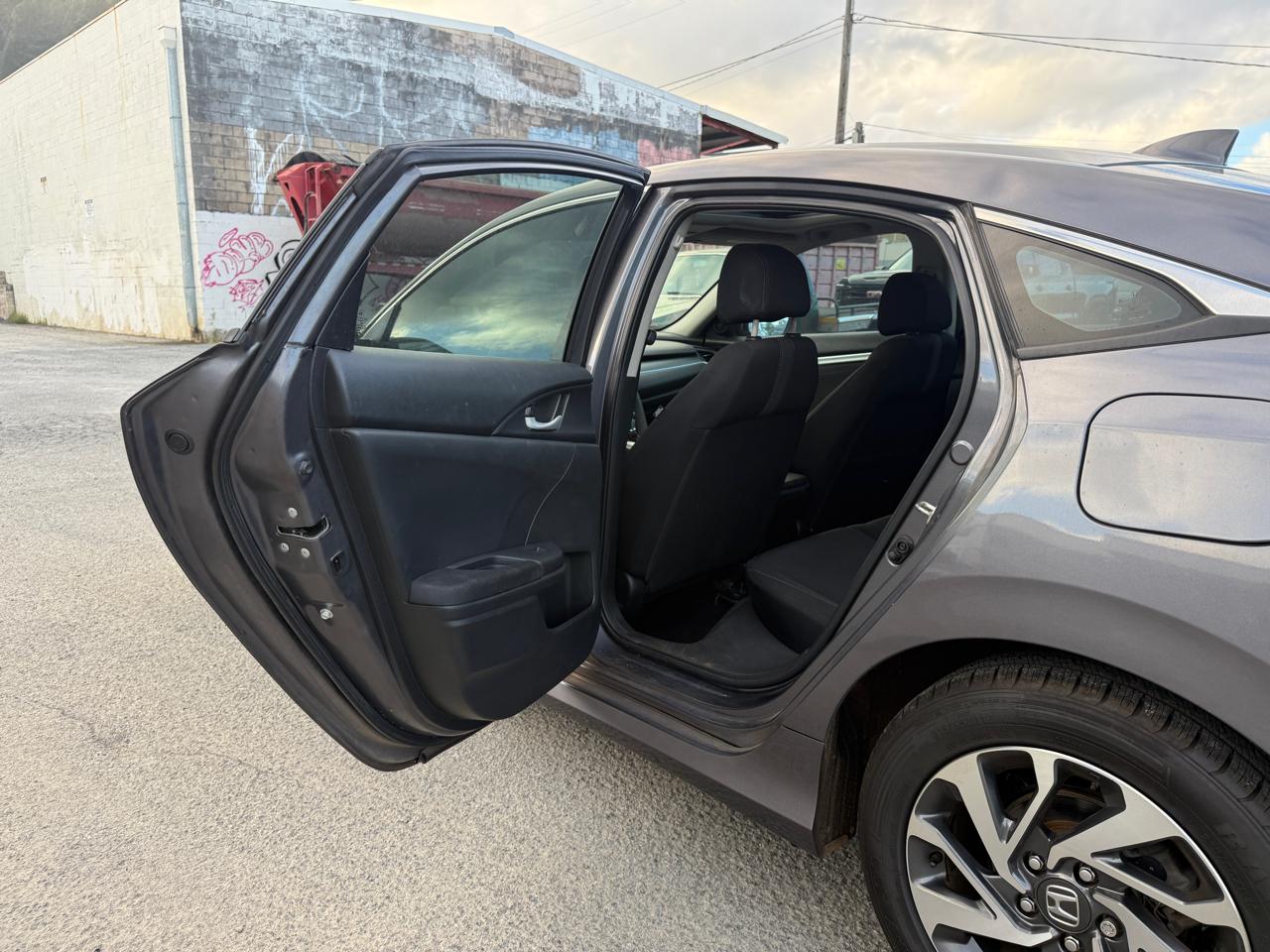 Honda Civic EX Sedan CVT 2018