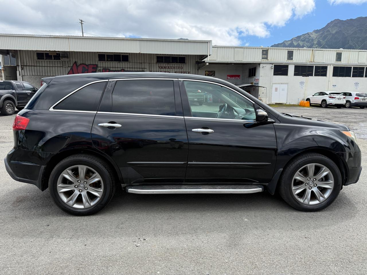 Acura MDX 6-Spd AT w/Tech Package 2012