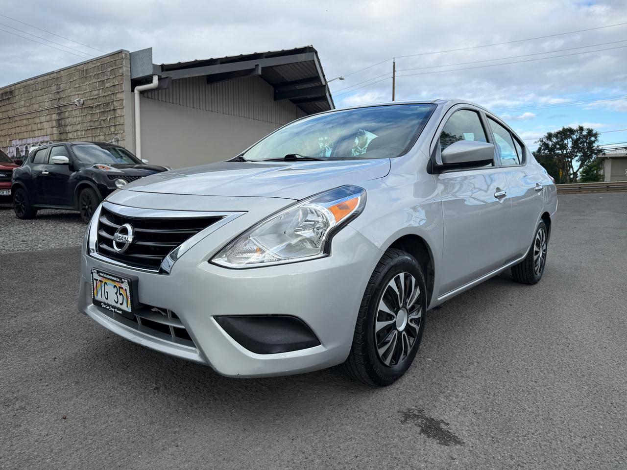 Nissan Versa SV 4D Sedan 2019