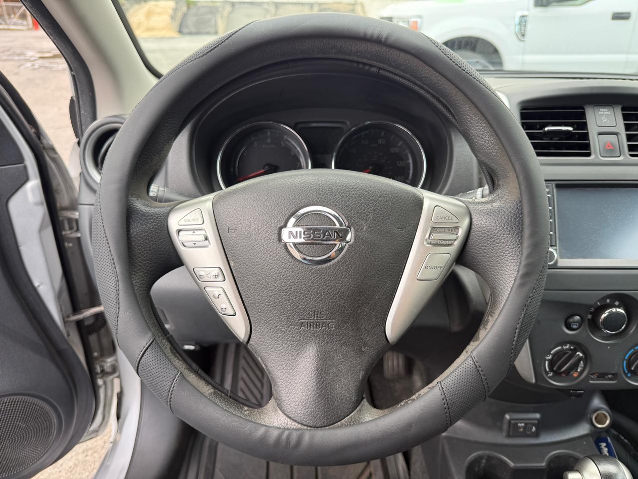 Nissan Versa SV 4D Sedan 2019