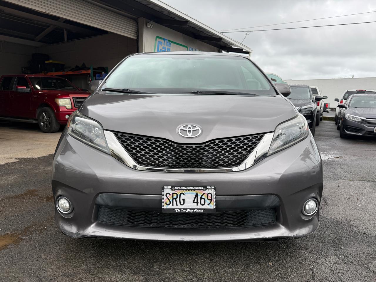 Toyota Sienna SE FWD 8-Passenger V6 2015