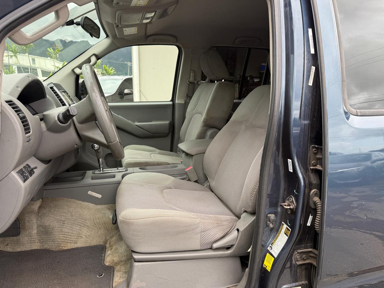 Nissan Frontier SV Crew Cab V6 2014