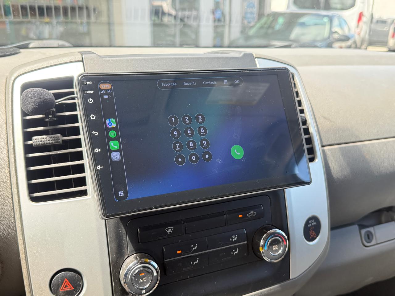 Nissan Frontier SV Crew Cab V6 2014