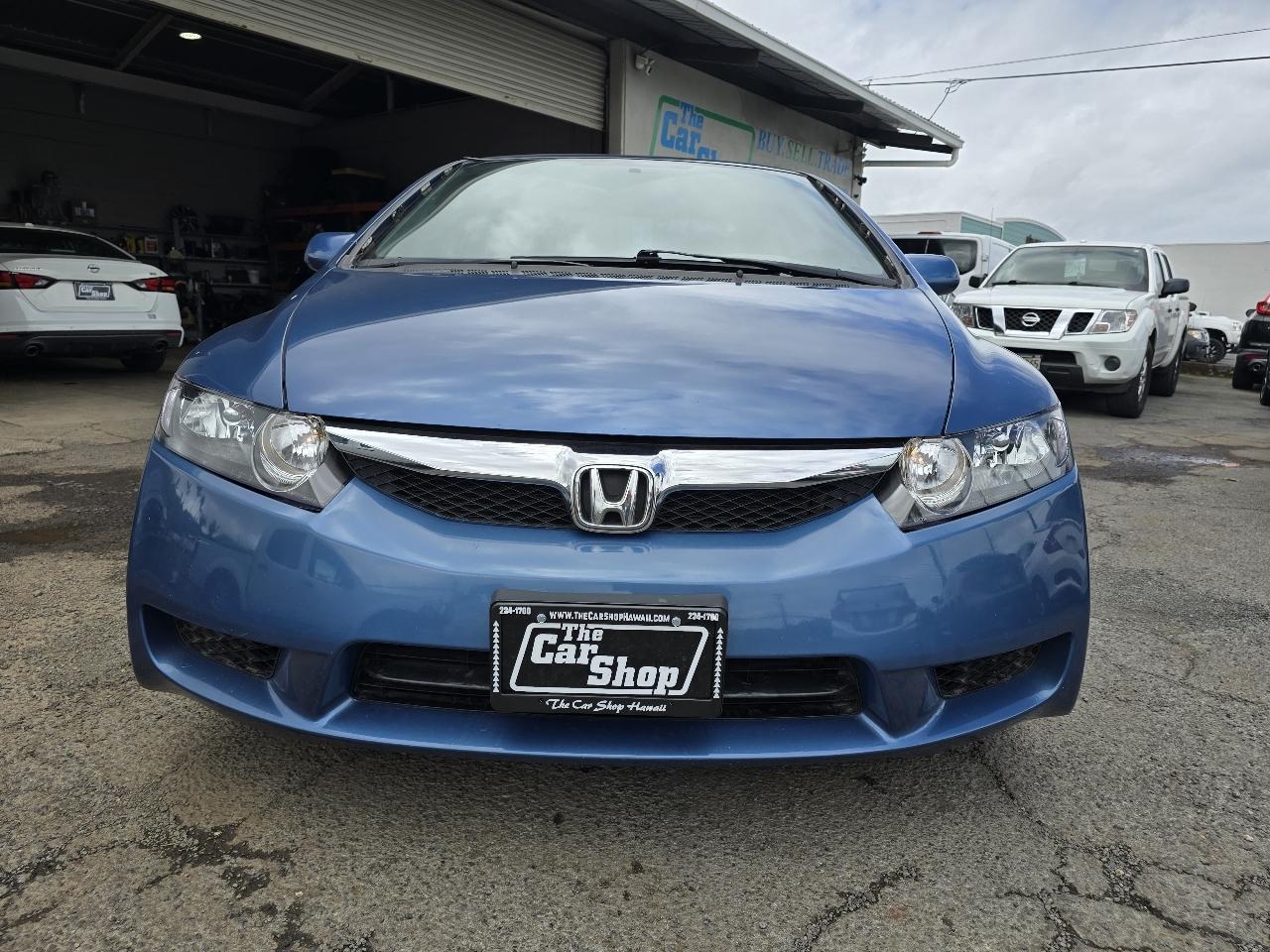 Honda Civic LX Sedan 5-Speed AT 2010