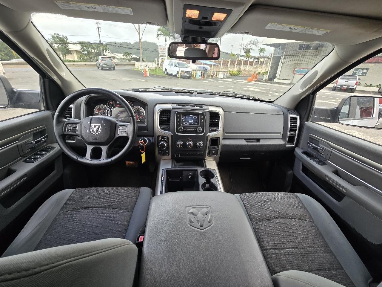 RAM 1500 SLT Crew Cab SWB 4WD 2013