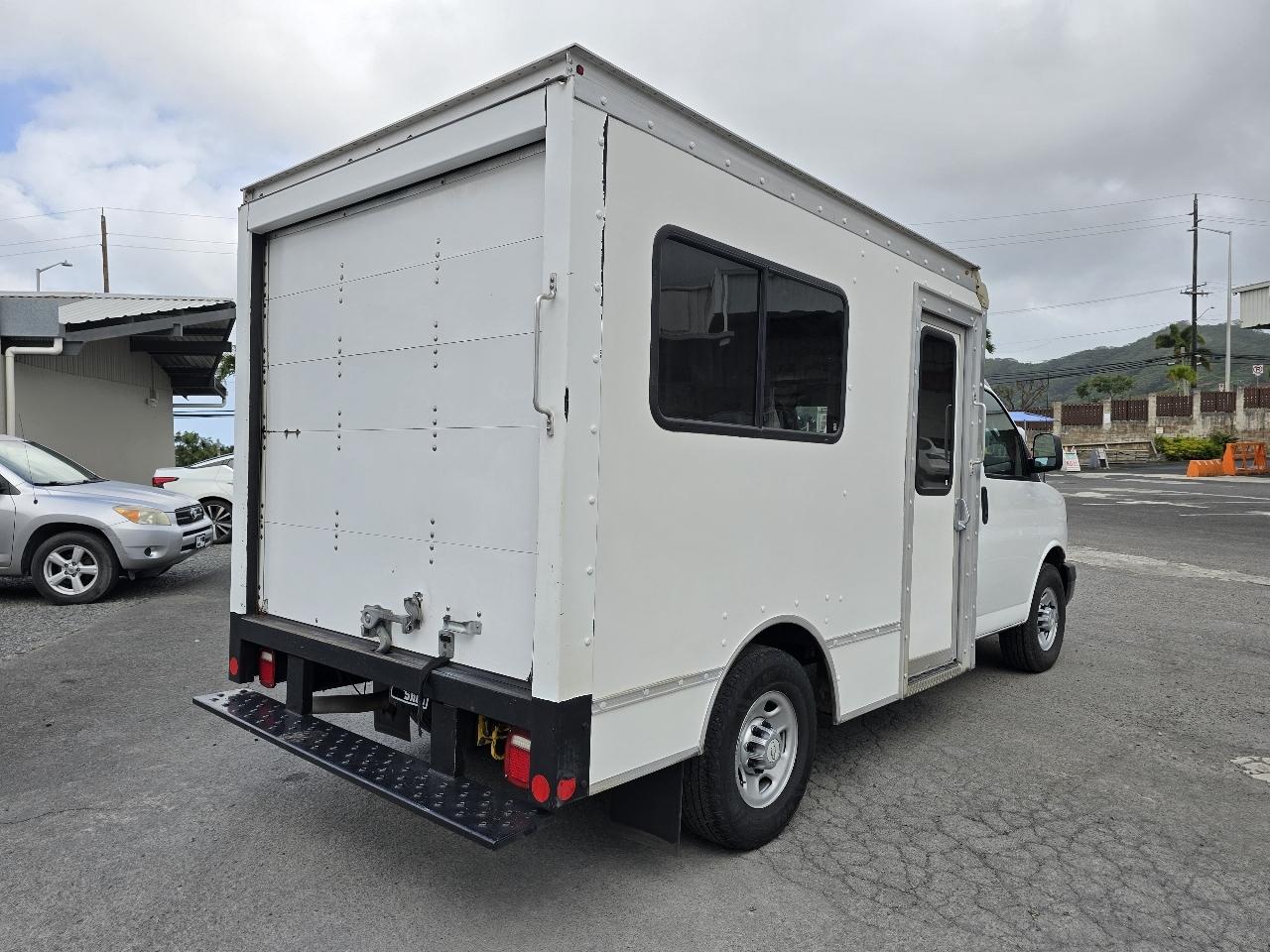 Chevrolet Express G3500 139" 2016