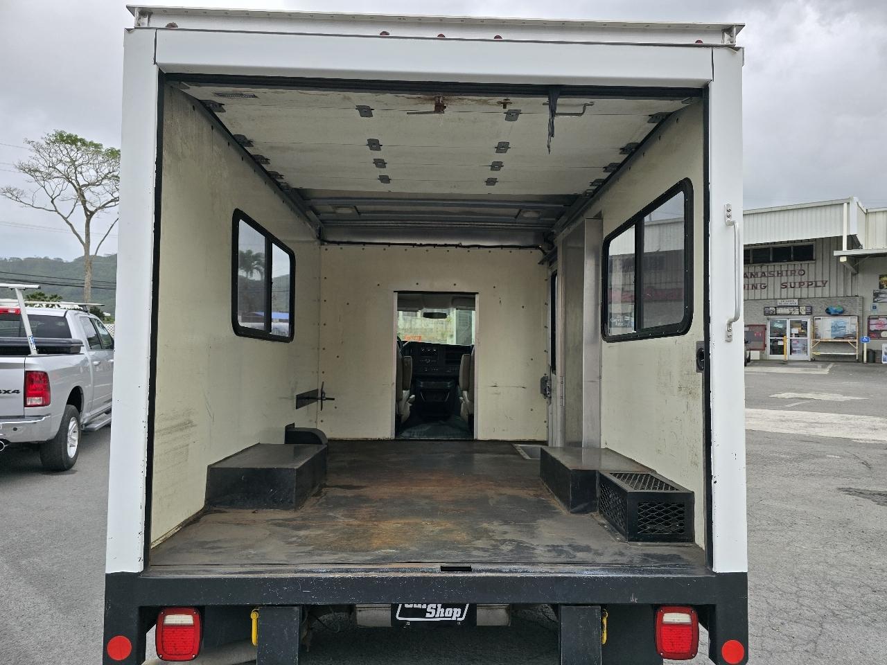 Chevrolet Express G3500 139" 2016