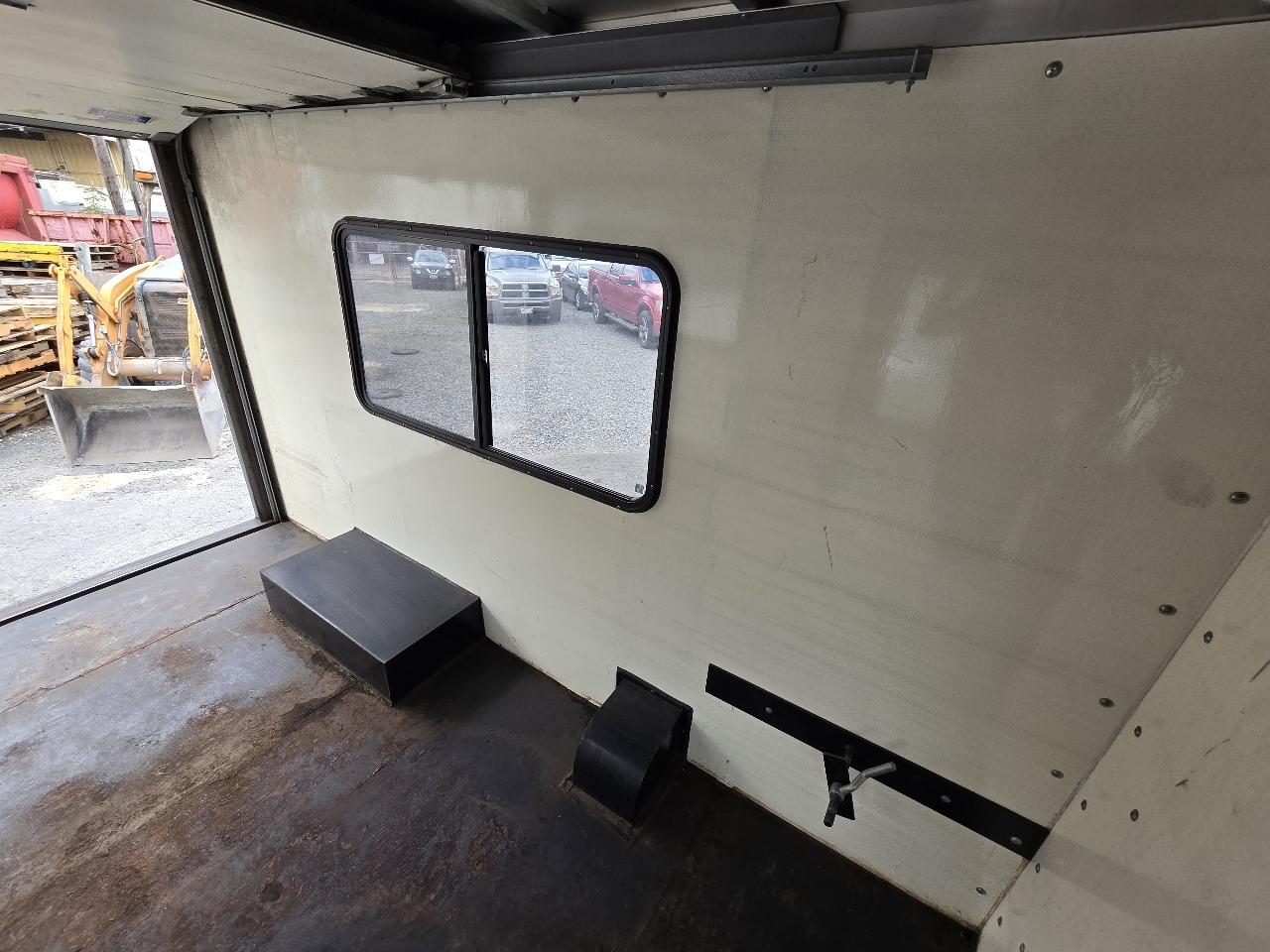 Chevrolet Express G3500 139" 2016