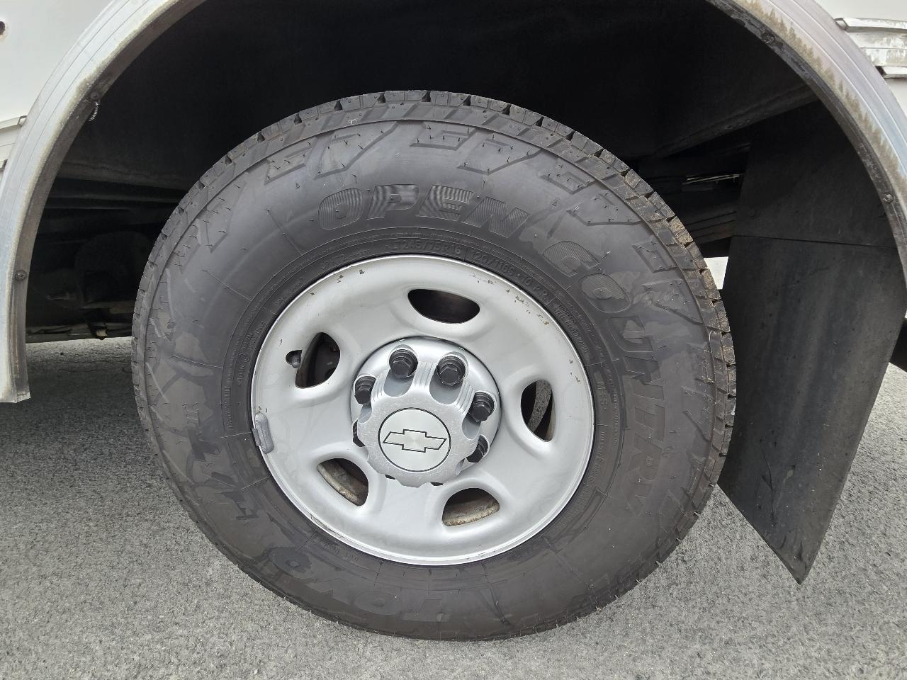 Chevrolet Express G3500 139" 2016