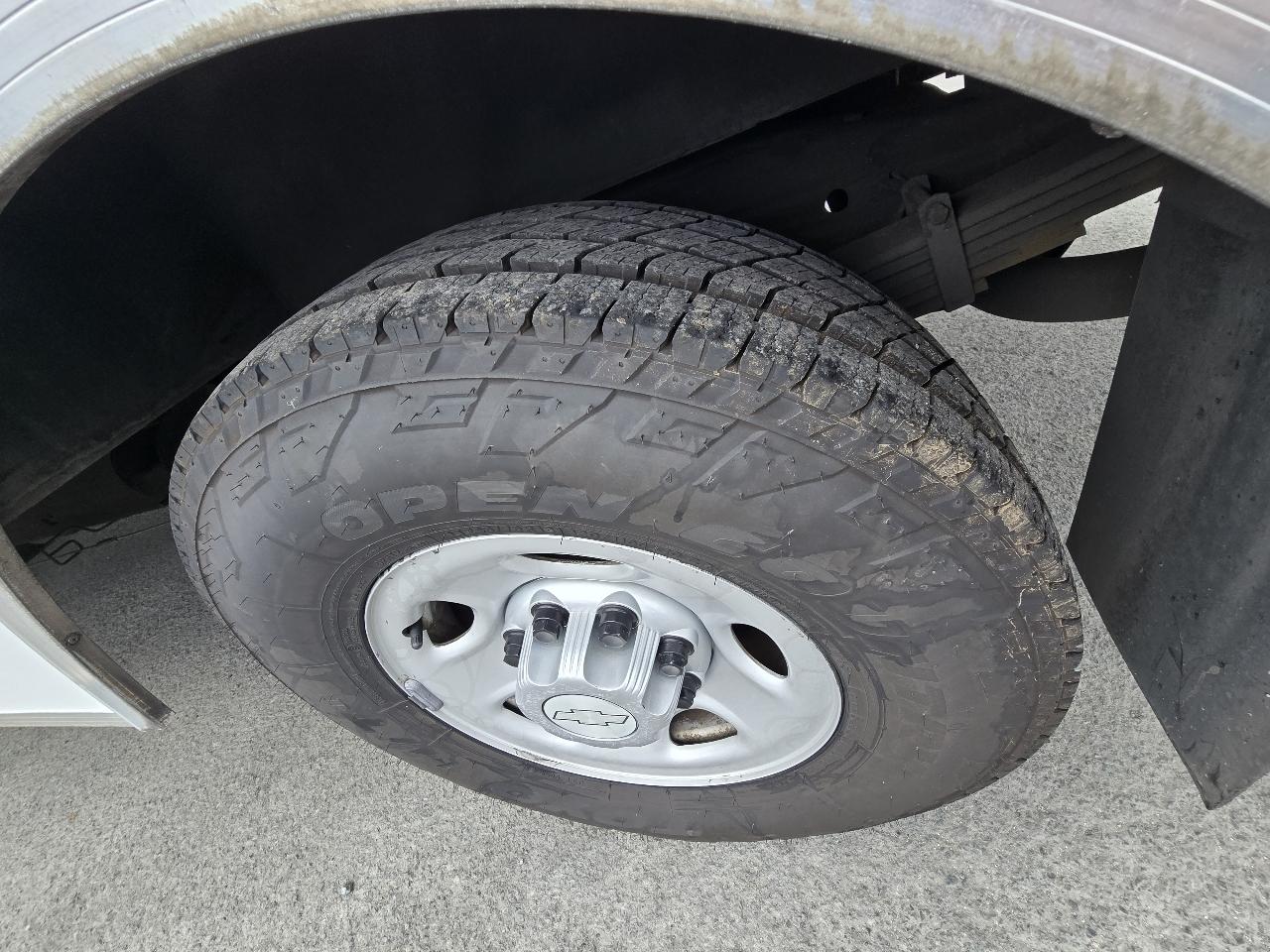 Chevrolet Express G3500 139" 2016