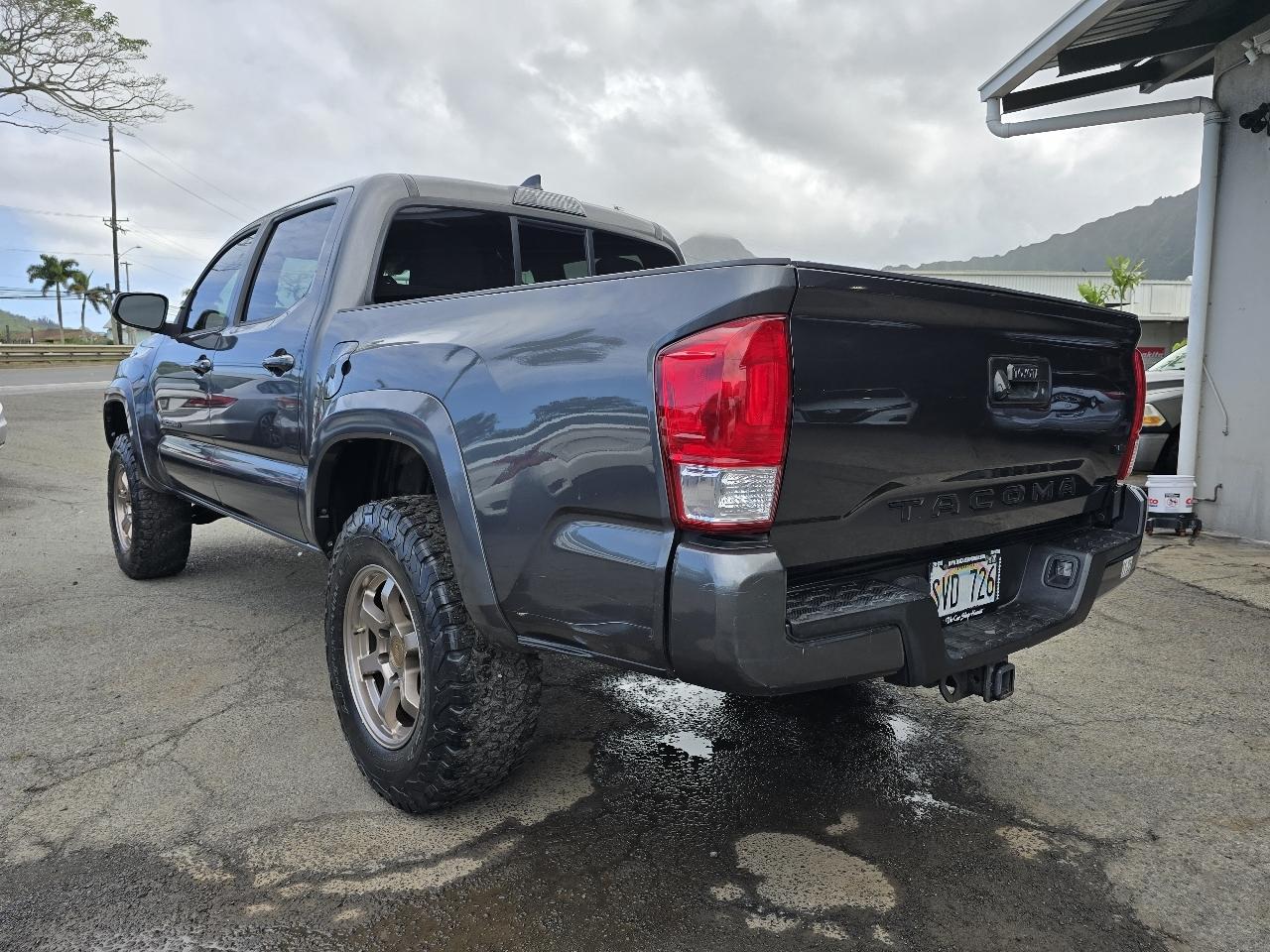 Toyota Tacoma SR5 Double Cab Long Bed V6 6AT 2WD 2016