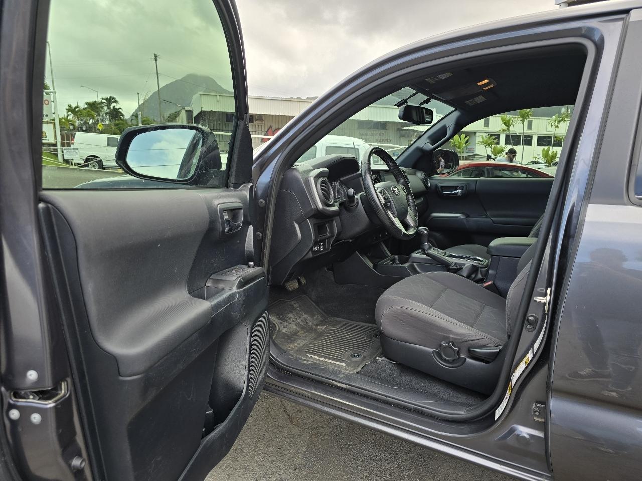 Toyota Tacoma SR5 Double Cab Long Bed V6 6AT 2WD 2016