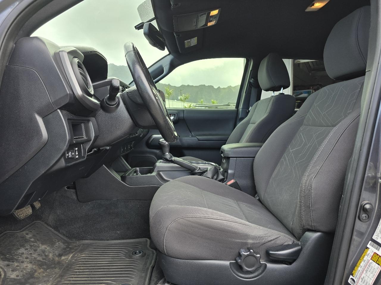 Toyota Tacoma SR5 Double Cab Long Bed V6 6AT 2WD 2016