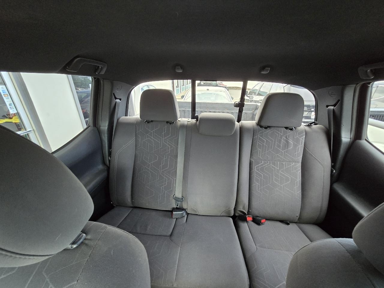 Toyota Tacoma SR5 Double Cab Long Bed V6 6AT 2WD 2016