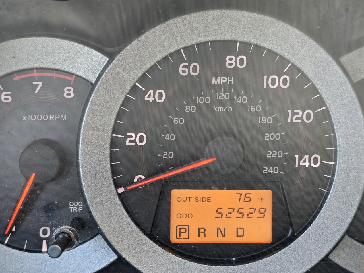 Toyota RAV4 Base V6 2WD 2007