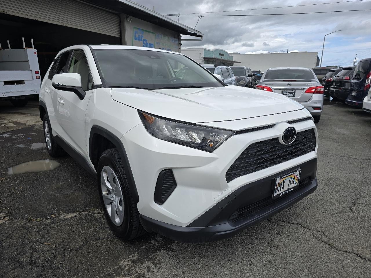 Toyota RAV4 LE 2022
