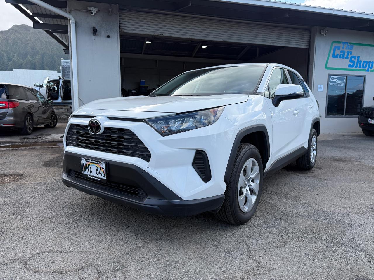 Toyota RAV4 LE 2022