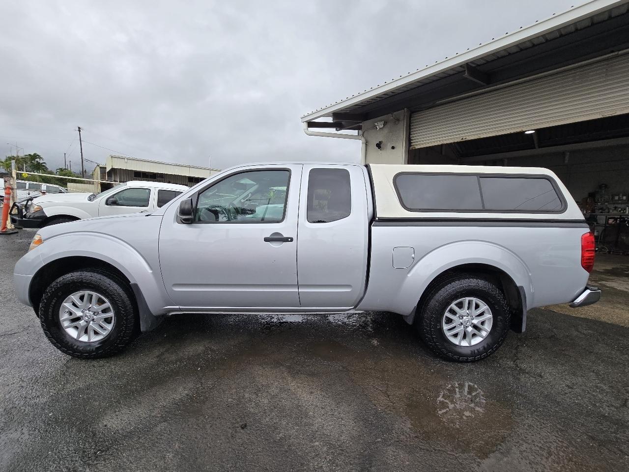Nissan Frontier S Crew Cab 5AT 4WD 2015