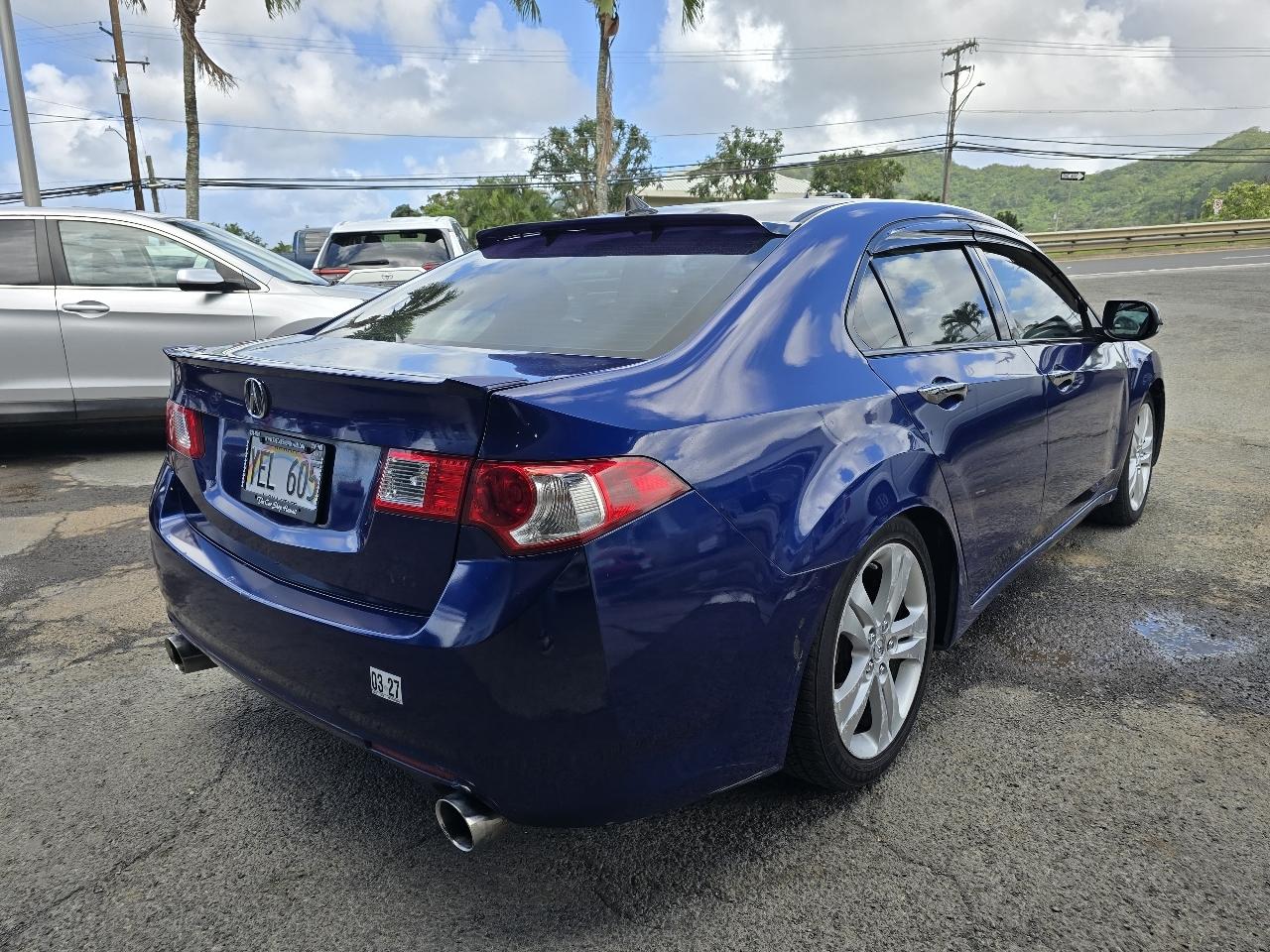 Acura TSX V6 5-Speed AT with Tech Package 2010