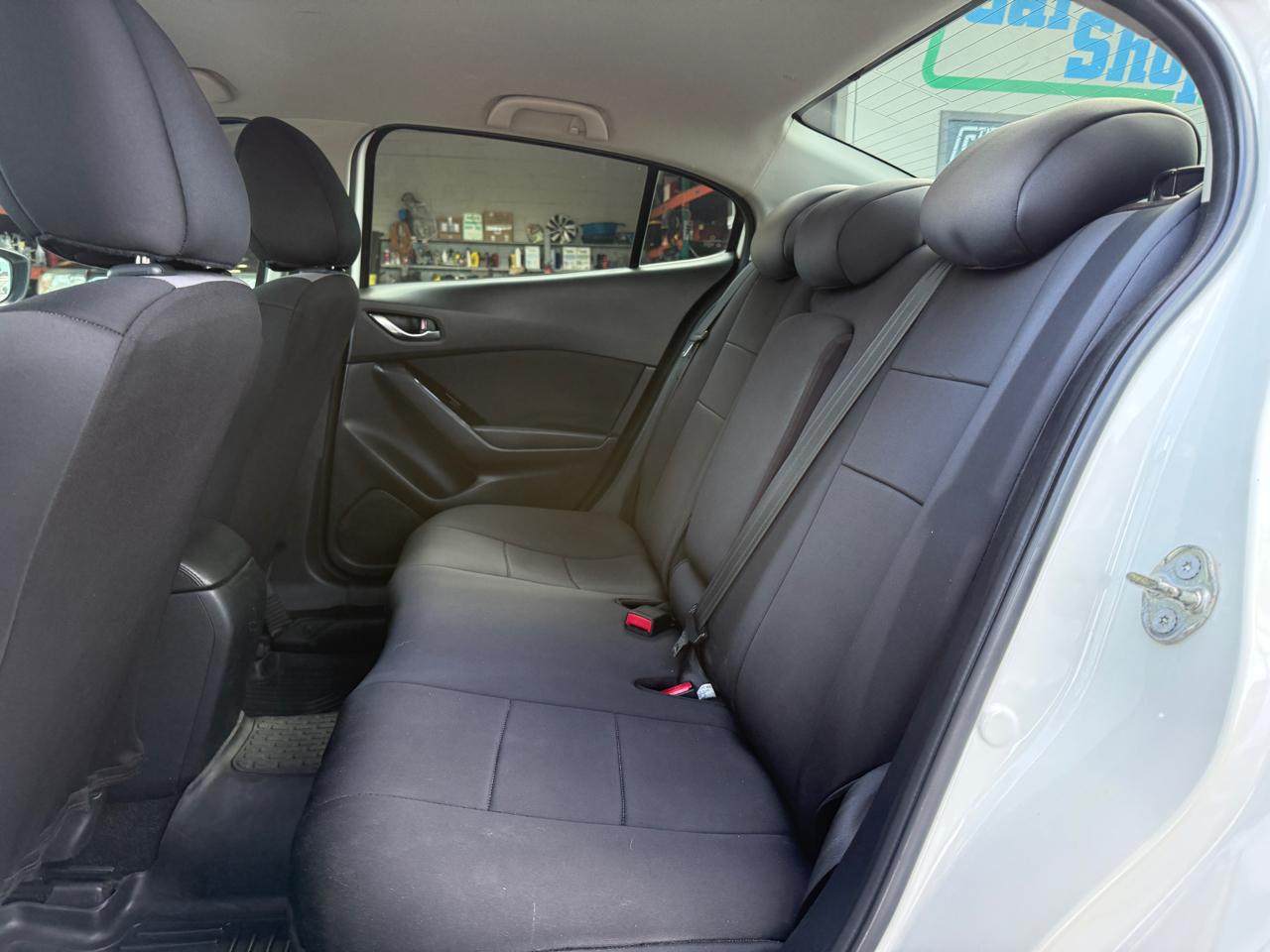 Mazda MAZDA3 i Sport AT 4-Door 2018