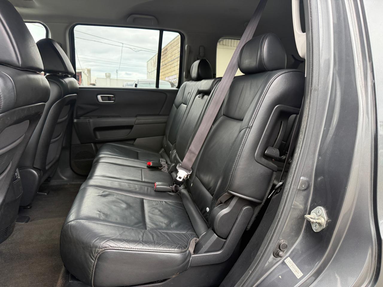 Honda Pilot EX-L 2WD 5-Spd AT 2011