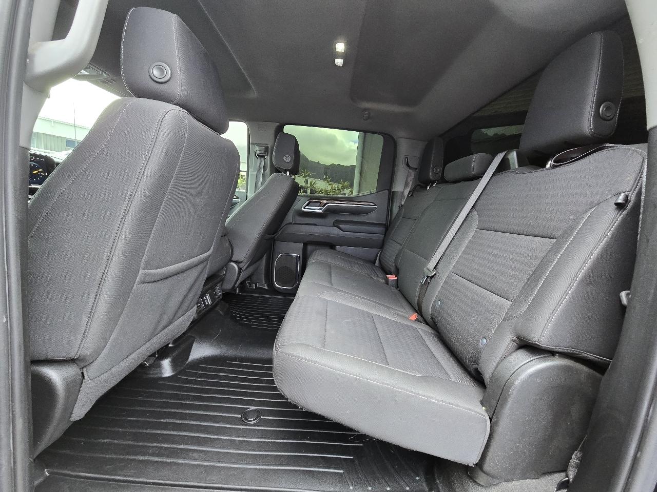 Chevrolet Silverado 1500 RST Crew Cab 2WD 2023