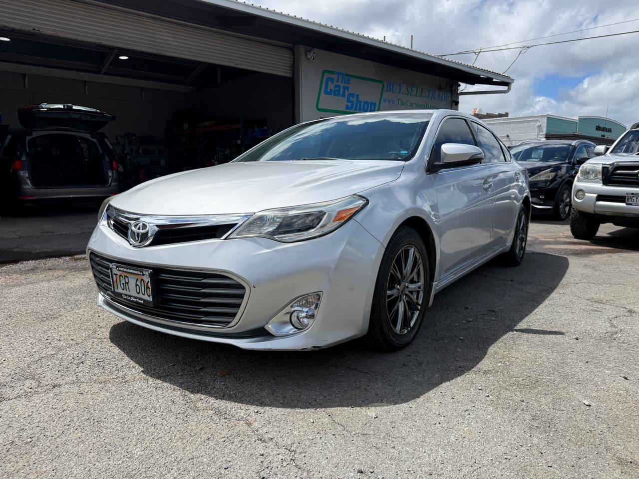 Toyota Avalon XLE Premium 2014