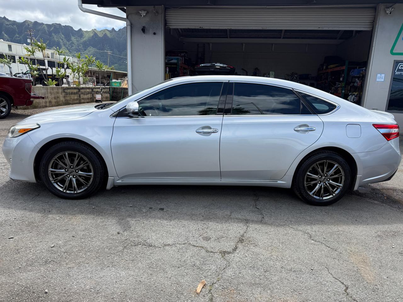 Toyota Avalon XLE Premium 2014