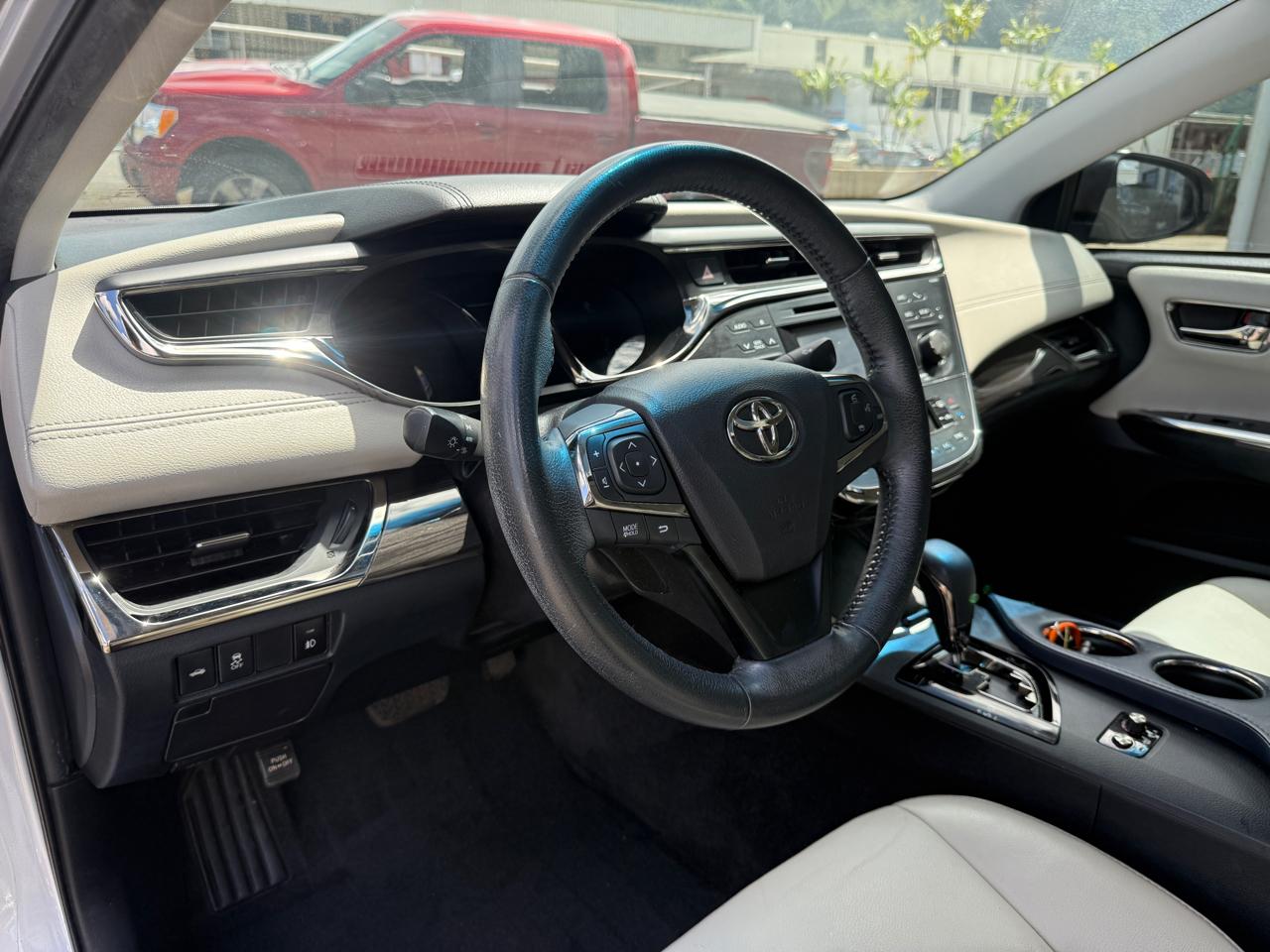 Toyota Avalon XLE Premium 2014