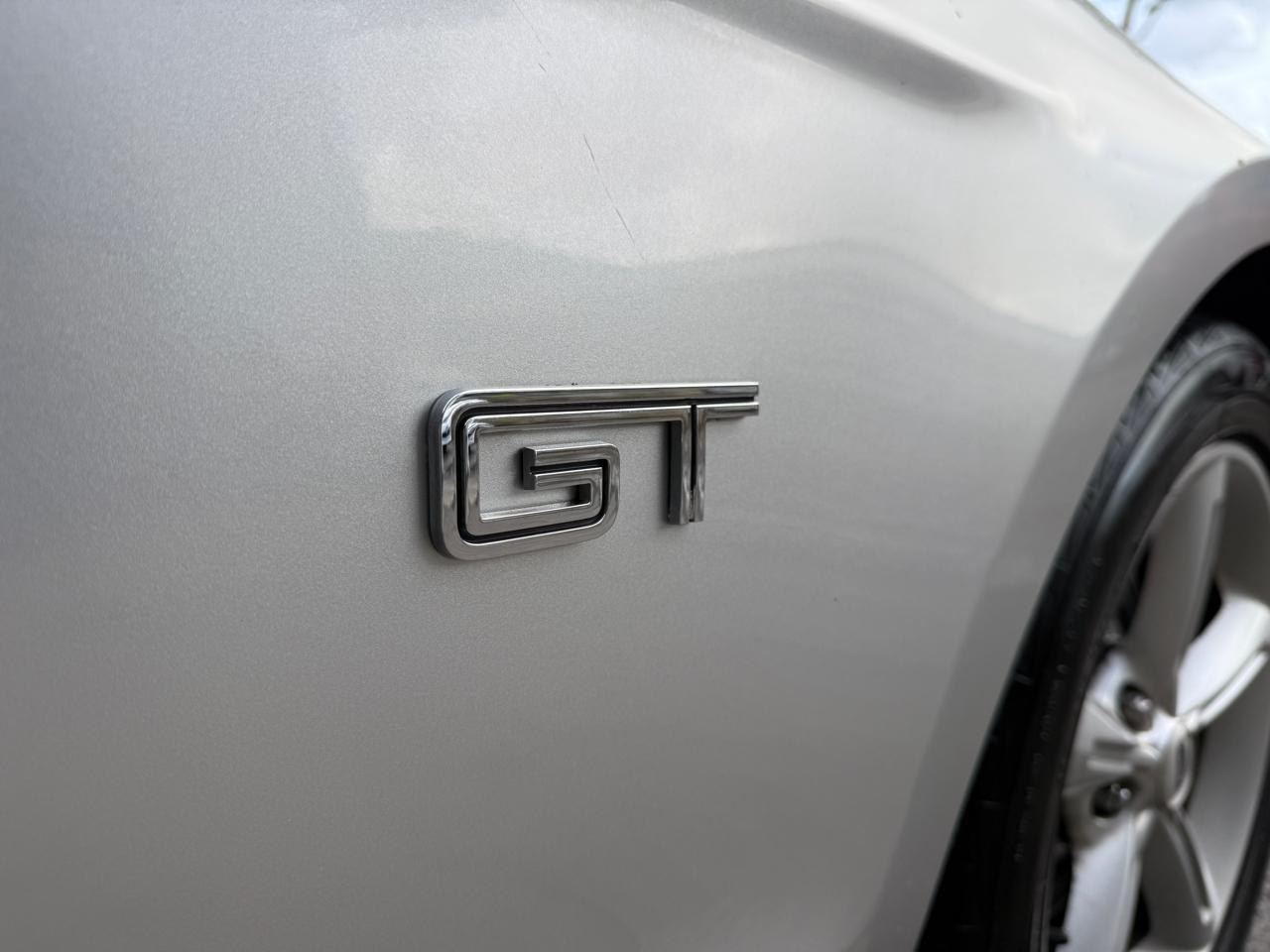 Ford Mustang GT Coupe 2010