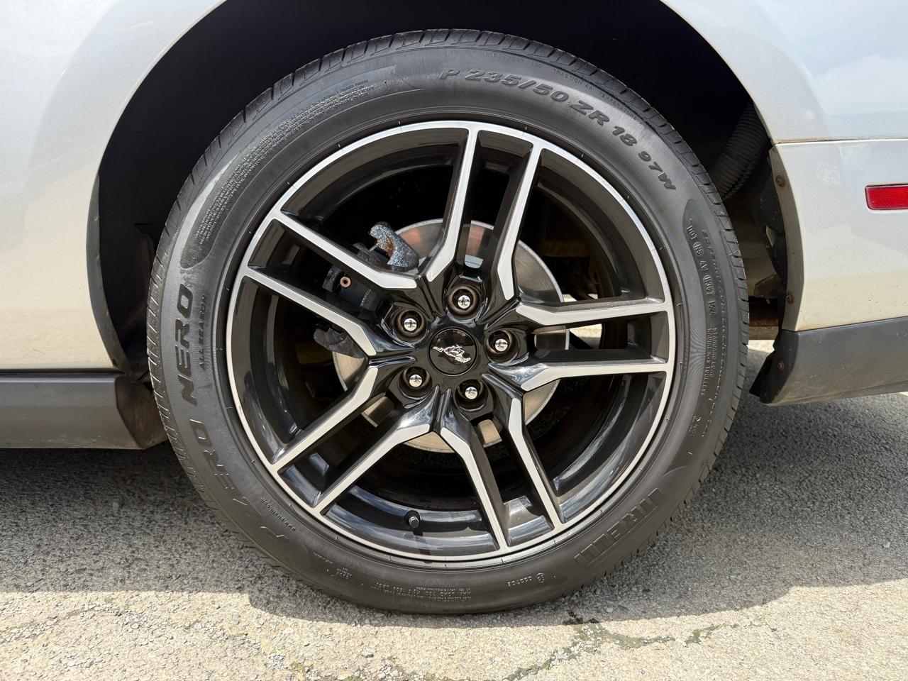 Ford Mustang GT Coupe 2010