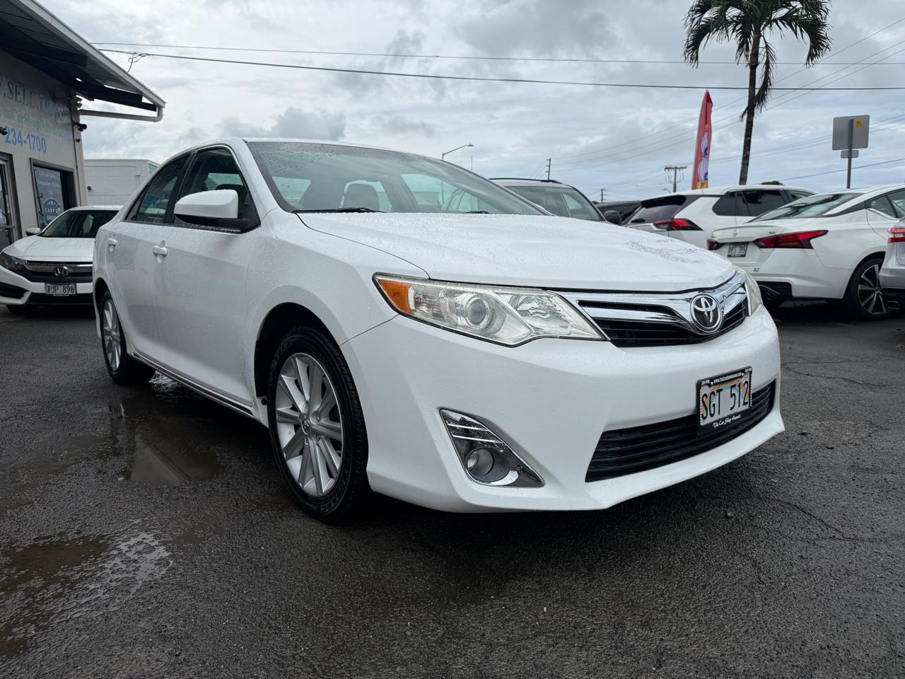 Toyota Camry XLE V6 2014