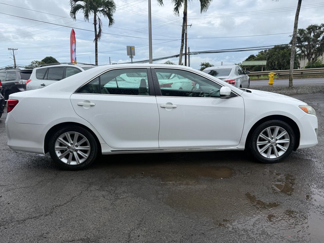 Toyota Camry XLE V6 2014