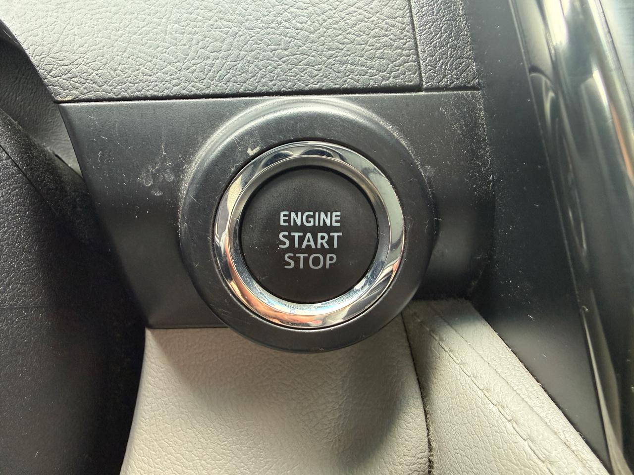 Toyota Camry XLE V6 2014