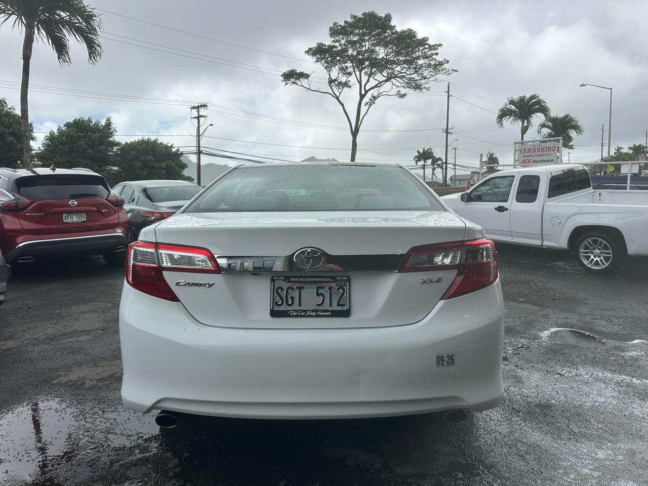 Toyota Camry XLE V6 2014