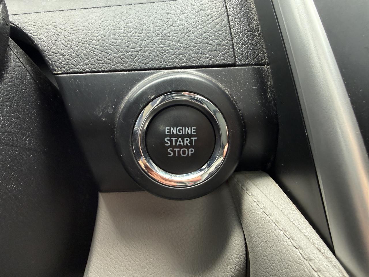 Toyota Camry XLE V6 2014