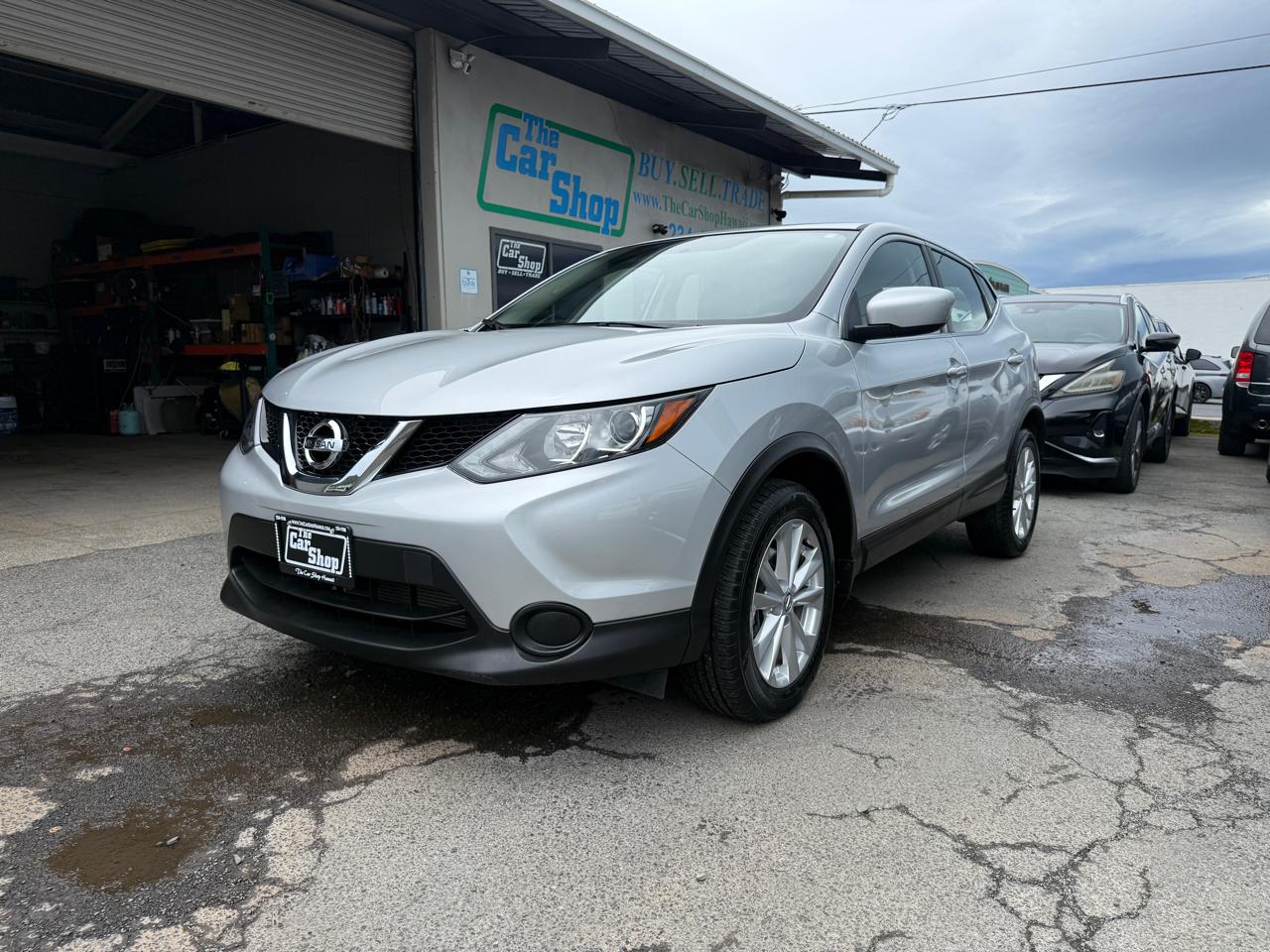 Nissan Rogue Sport S 2017