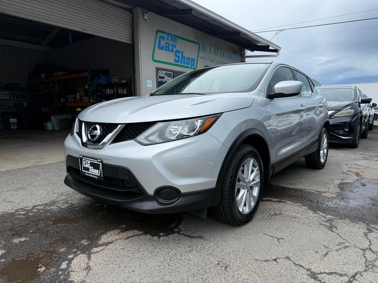 Nissan Rogue Sport S 2017