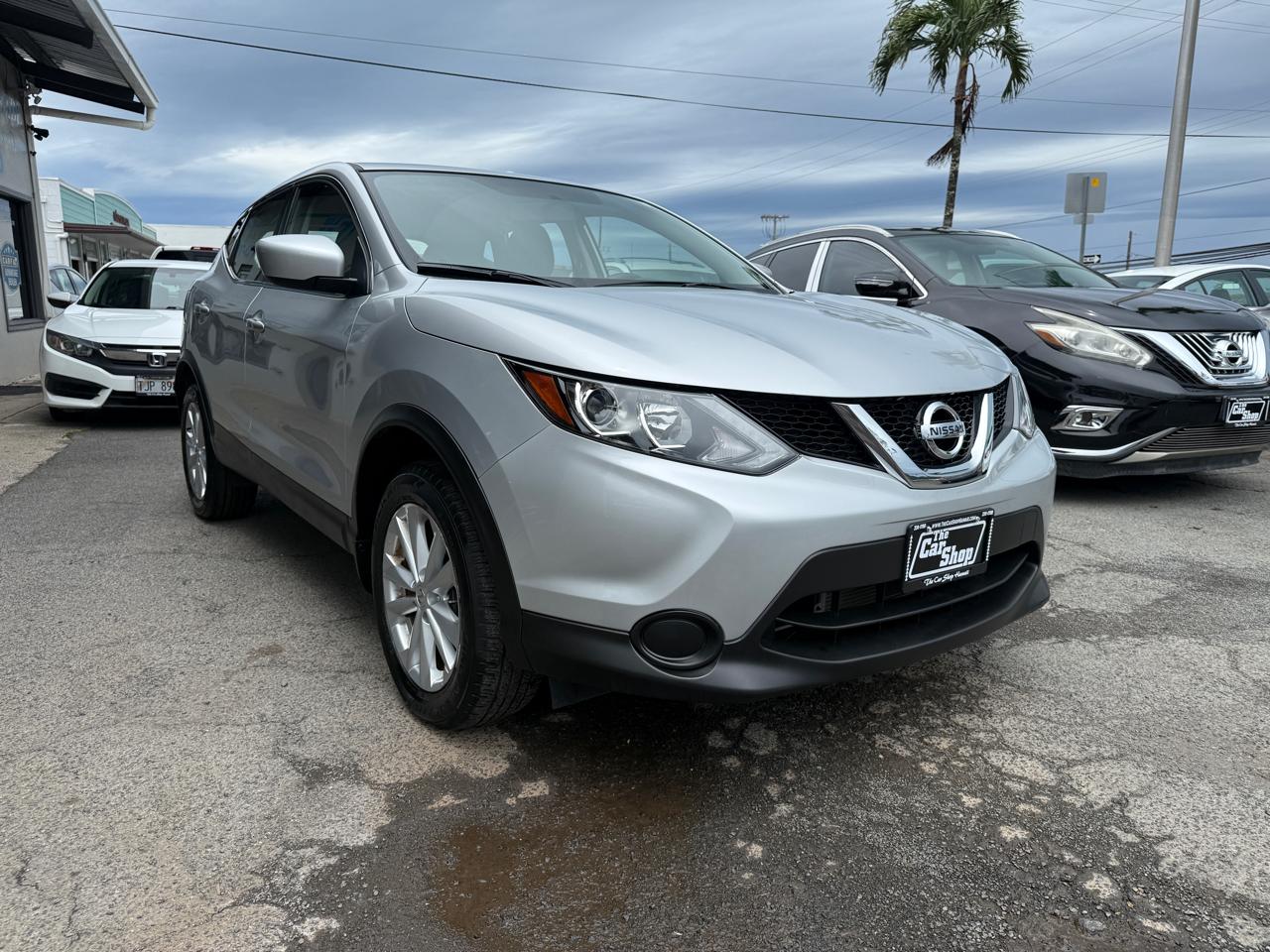 Nissan Rogue Sport S 2017