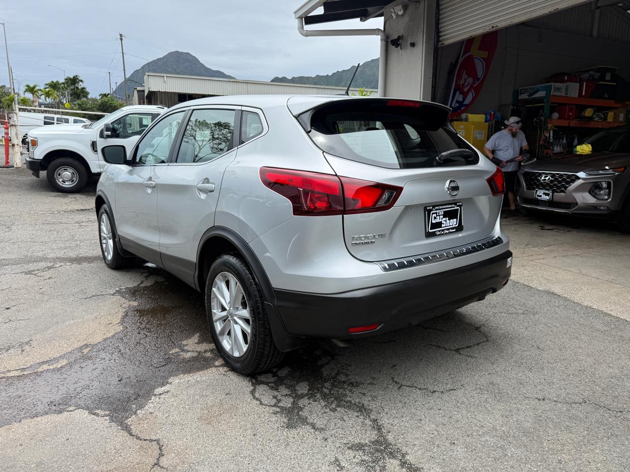 Nissan Rogue Sport S 2017