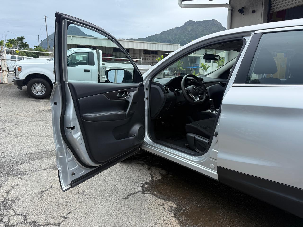 Nissan Rogue Sport S 2017