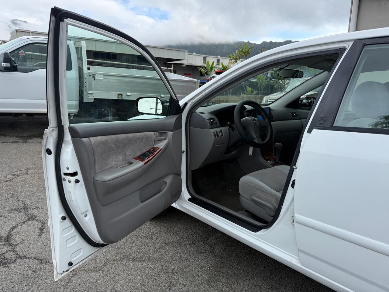 Toyota Corolla LE 2007