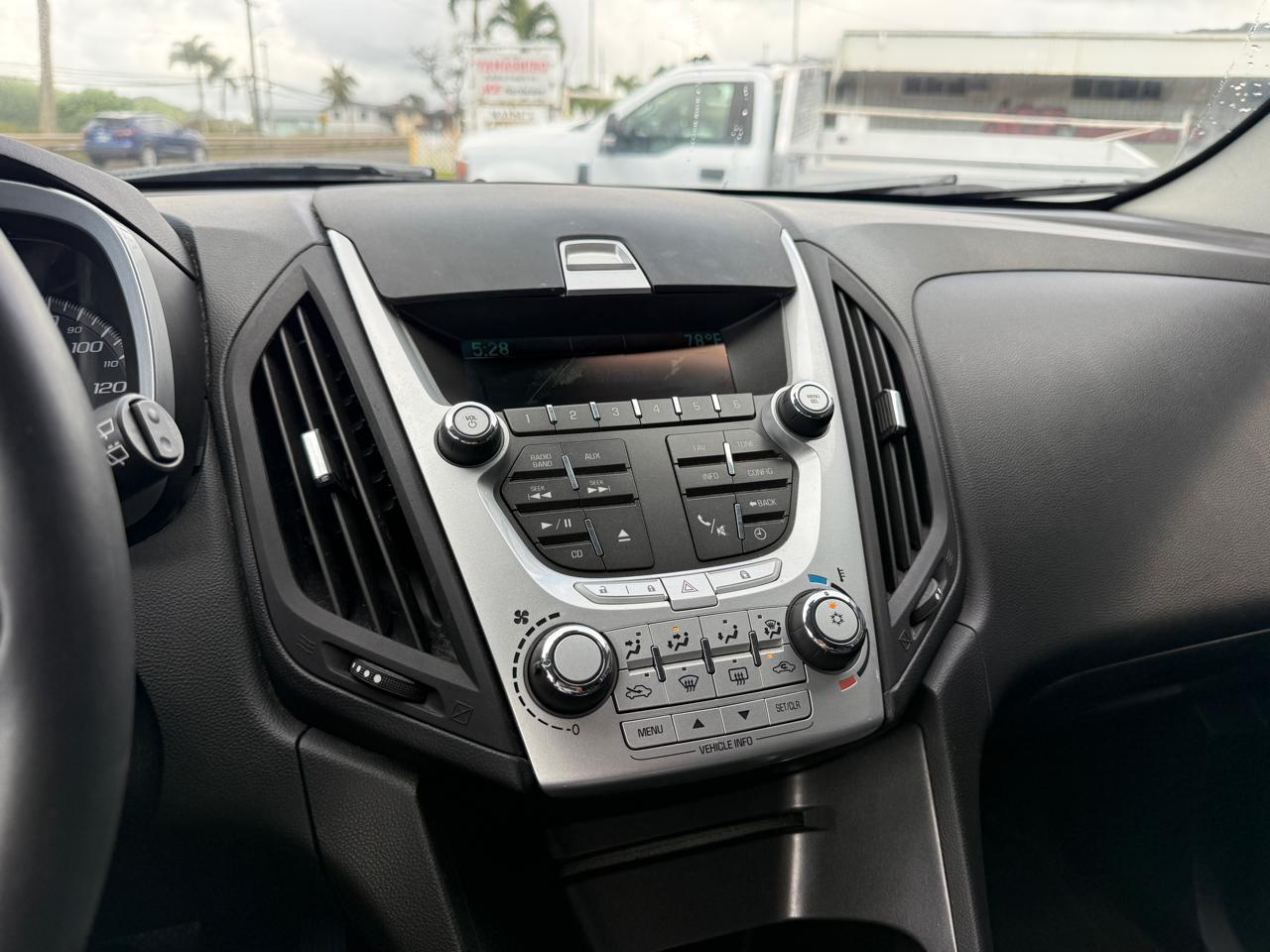 Chevrolet Equinox 1LT 2WD 2011