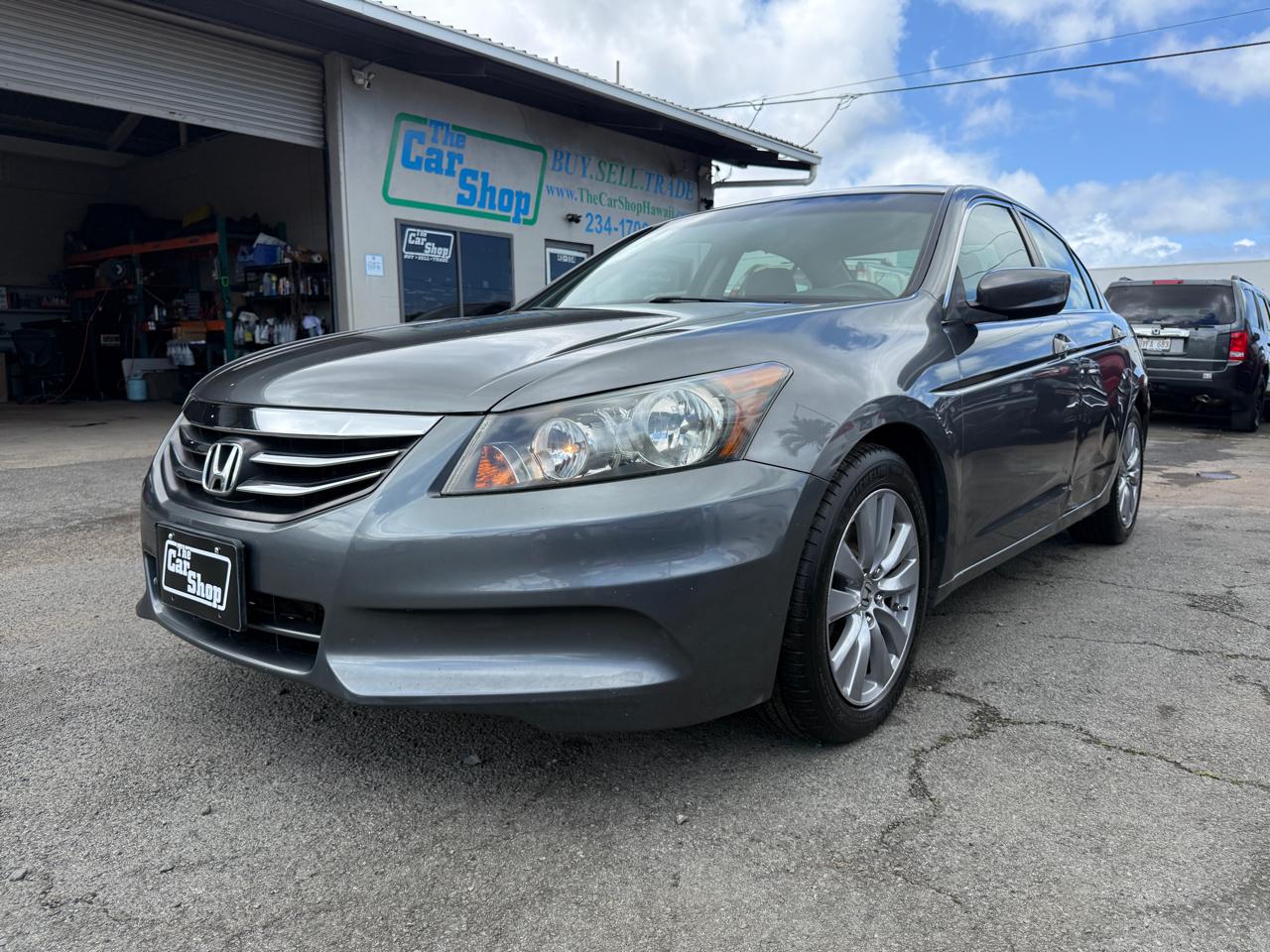 Honda Accord EX Sedan AT 2011